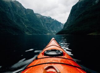 How do you store a kayak on a dock