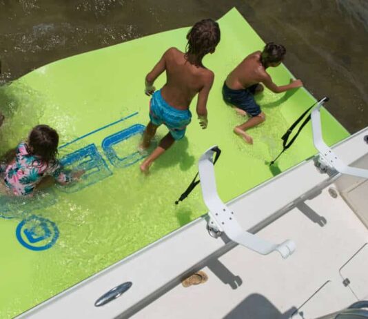 how do you secure a floating water mat 4