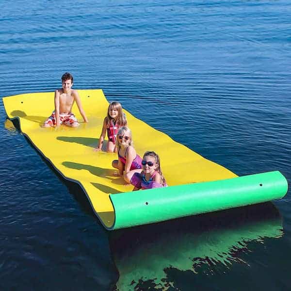 what are floating water mats made of 5