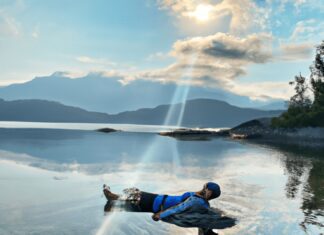 roll up and relax portable floating water mats