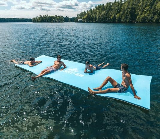 we tested 100 floating water mats here are the top 10