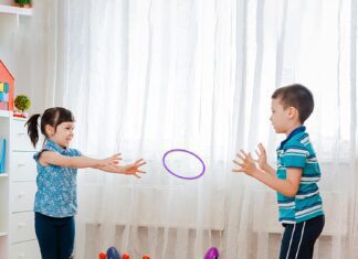 voiiake inflatable pool ring toss pool toys for kids with 6pcs rings swimming pool games for adults and family 1