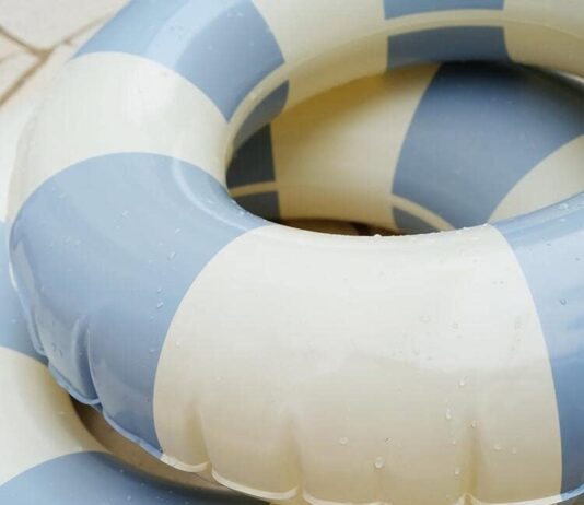 large swim ring with handles for kids adults35 inch classic striped pool inner tubesinflatable pool floatsfloat nakedpoo
